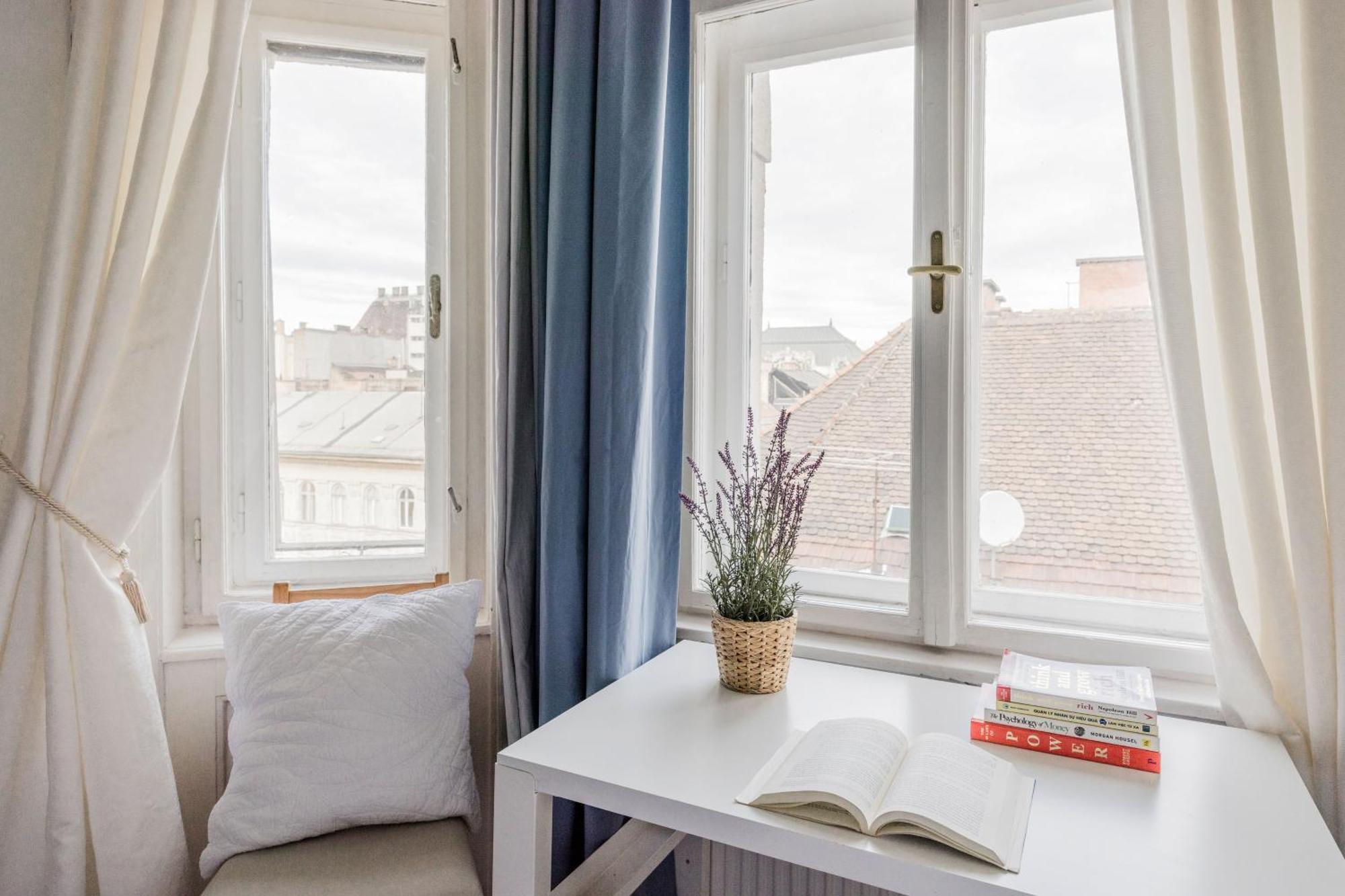 Amazing View Designer Home With Sauna And Jacuzzi 3 Min To Opera House Budapesta Exterior foto
