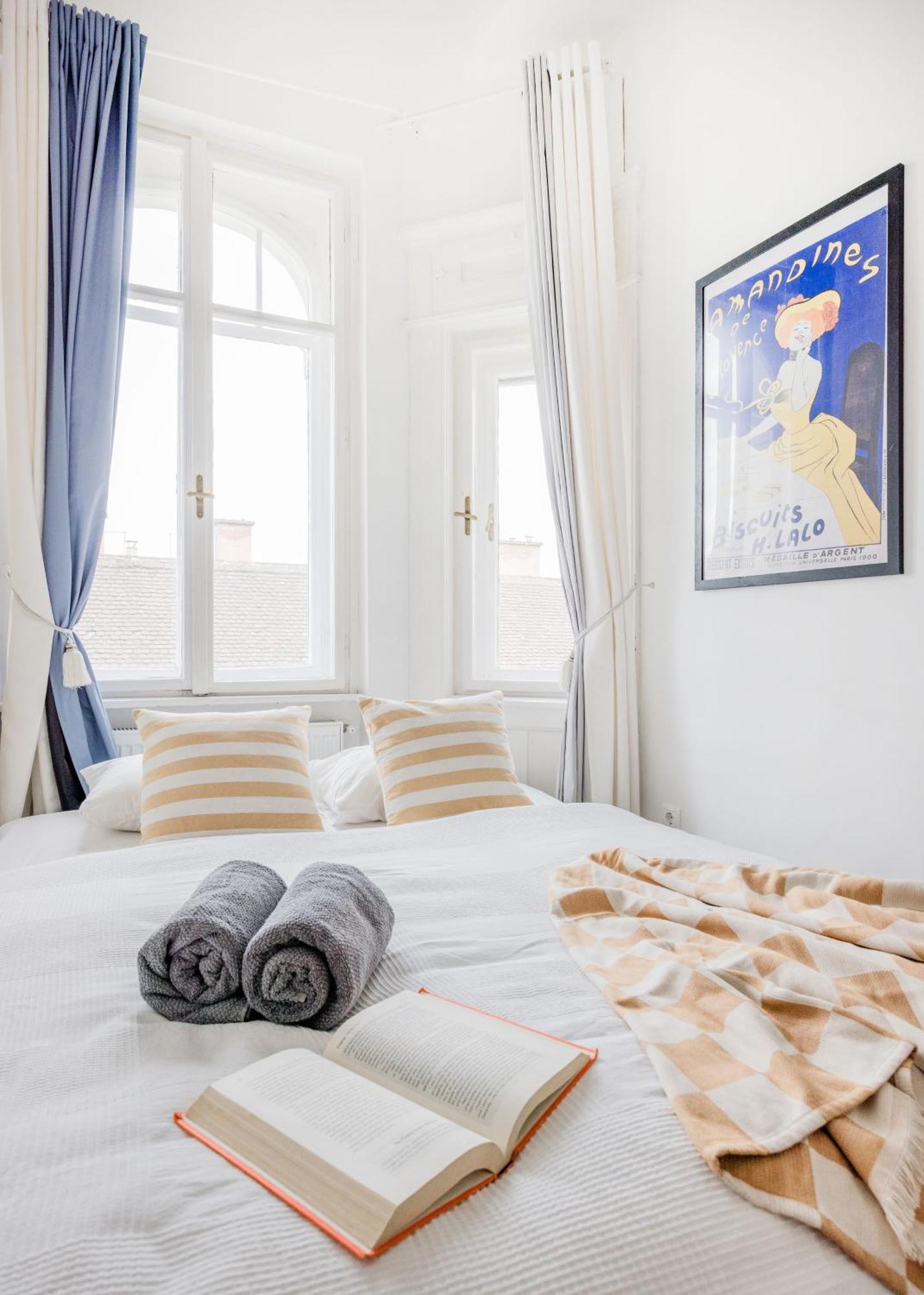 Amazing View Designer Home With Sauna And Jacuzzi 3 Min To Opera House Budapesta Exterior foto